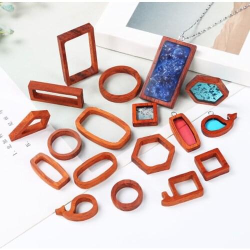 Handmade Blank Hollow Red Wood Cabochon Frame Round Square Wooden Resin Frame Necklace Pendant Resin Jewelry Making