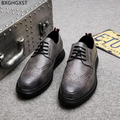 Brown Casual Business Shoes Men Patent Leather Shoes Men Formal Black Brogues Mens Wedding Dress Shoes Sapato Chaussure De Homme