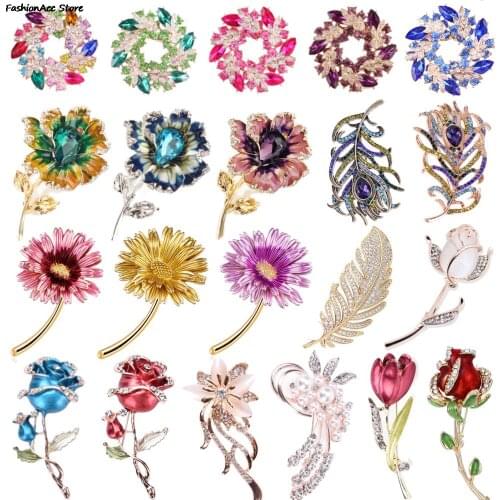 Flower Items Rhinestone Garland Rose Flower Brooch Unisex Cute Plant Brooch Pin Women Men Dress Coat Accessories