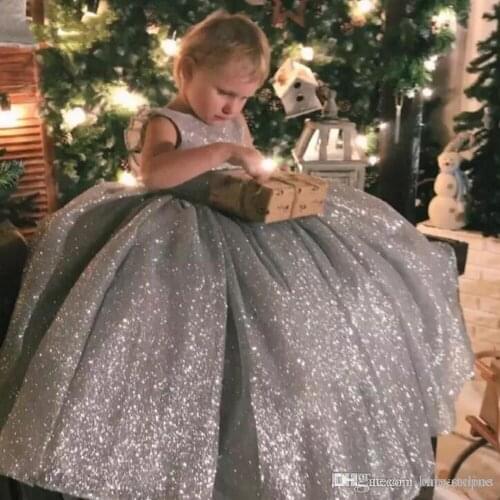 Newest Sparkly Silver Sequined Ball Gown Girls Pageant Dresses With Back Bow Floor Length Kids Formal Flower Girl Gowns