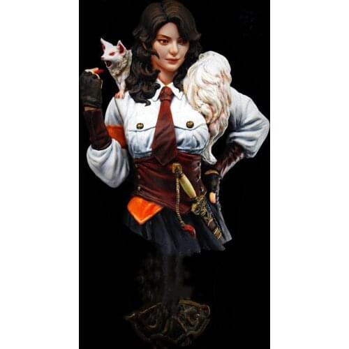 Unpainted Goddess Swordsman GK Resin Bust 1/10 Scale Model Kit Self-Assembled Colorless Figures Resin Kit No.66