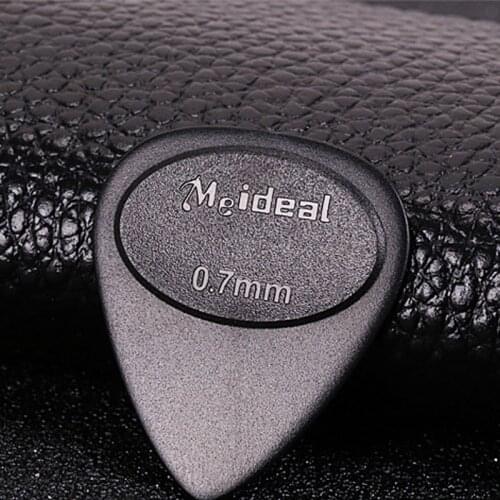 Newly 10 Pcs Picks 0.7mm Thickness Accessories Durable for Electric Guitar Bass Ukulele