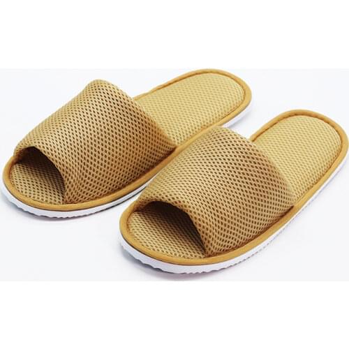 Men Oxfords Shoes Male Formal Shoes Patent leather Men Brogues Shoes Lace-Up Bullock Business Dress