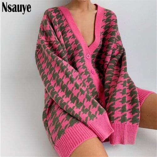 Nsauye Women Fashion V Neck Knitted Black Houndstooth Cardigans Sweater Y2K Winter Vintage Long Sleeve Oversized Loose Tops 2021