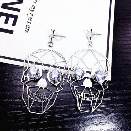 Hiphop Retro Punk Skull Earrings Pierced Metal Baroque Temperament Earring For Woman Party