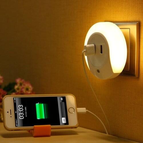 Plug In LED Night Light With 2 USB Port Charger For Mobile Phone Light Sensor Night Lamp For Bedroom Living Room Warm White