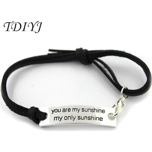 TDIYJ 20Pcs Inspirational Bracelets 22CM Women Engraved Letter Charms Bracelets Handmade Adjustable Leather Jewelry for Women