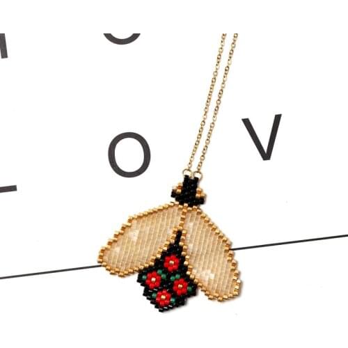 FAIRYWOO Punk Bee Necklace Bohemian Jewelry Women Gold Chains Necklace Custom Wholesale Animals Pendant Hip Hop Collier Choker