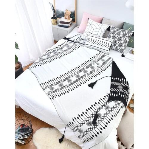 Nordic Style Black White Geometric Double Sides Blankets Soft Cotton Knitwear Throw Blanket Adult Sofa Bed Home Decor 130x160cm