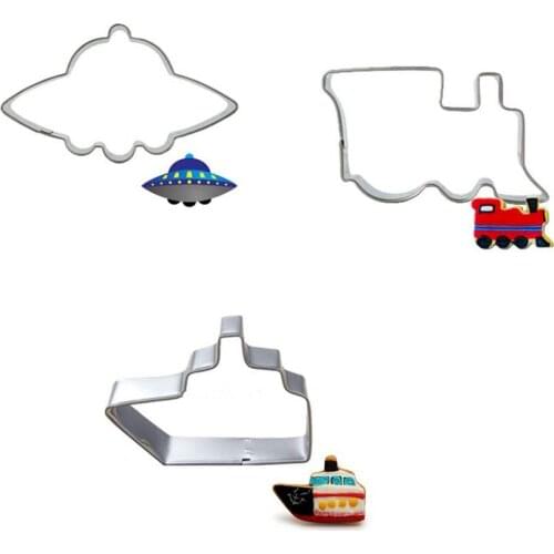 3pcs Train Ship Cookie mold Biscuit Printing Knife Accessories Pancake Mold Biscuit Cutter Cookie Stamp Tools Vegetable Chopper