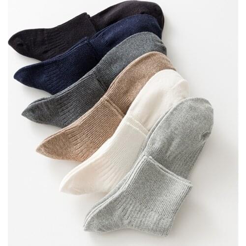 2021 Caramella Mens Short Socks Cotton 4 Pairs/lot Spring and Autumn Needle Thicken Moisture Wicking Solid Color Sports Socks