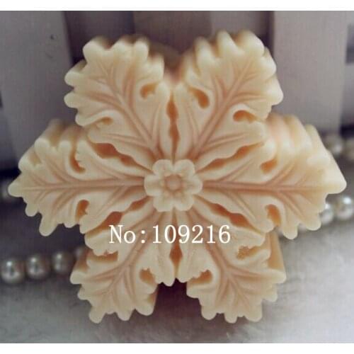 Wholesale!!!1pcs Small Snowflake(zx938) Silicone Handmade Soap Mold Crafts DIY Mould