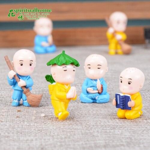 Monk Small Buddha Statue Reading sweeping Chanting Monk Figurine Tathagata India Yoga Mandala Tea Pet Crafts Decorative
