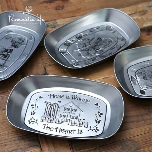 Creative Retro Tinplate Small Tray Fruit Tray American Country Metal Candy Snacks Pastry Dish Sundries Tray Kitchen Storage Tray