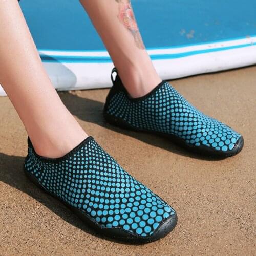 2020 Water Shoes for Men & Women Skin Reef Aqua Barefoot Sea Beach Swimming Quick Dry Non-slip Barefoot Sneakers Sock