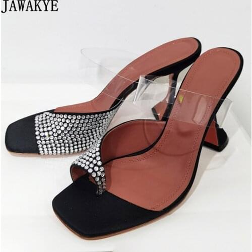 2021 New Arrival Crystal Mules Clear Pvc Diamond Clip-on Runway Sandals Strange Heel Women Party Shoes Blingbling Flipflops