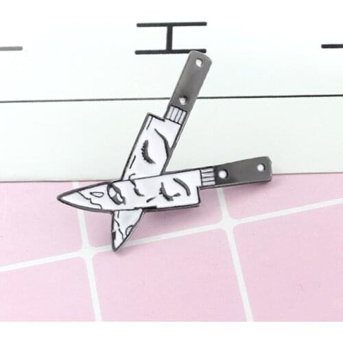 Silvery White Double Dagger knife Face Brooches Grim Style Jewelry Badge For Men Coat Shirt Bags Accessories Gifts Pins