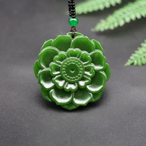 Natural Green Jade Sunflower Pendant Necklace Beads Chinese Hand-Carved Charm Jewellery Fashion Amulet for Men Women Lucky Gifts