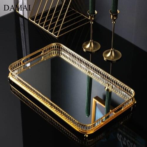European Simple Metal Mirror Trays Decorative Hollow Gilt Decor Jewelry Necklace Display Tray Cosmetic Container Home Decoration