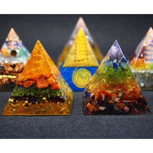 50*50mm Orgonite Yoga Meditation Pyramid Pendulum Chakras Orgone Energy Resin Reiki Gift Home Office Decoration