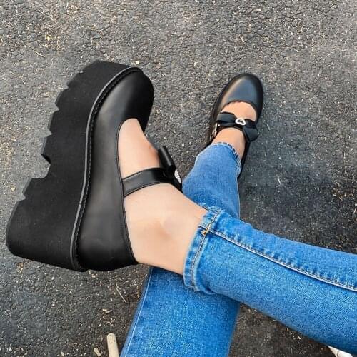 2021 Bow Knot Trendy Lolita Sweet Gothic Girls Black Mary Janes Lovely Leisure Chunky Heels Woman Platform Pumps Shoes