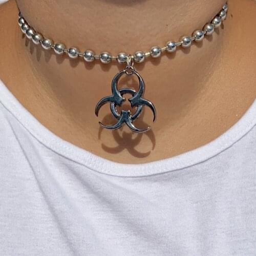 Biochemical Crisis Bead Necklace Necklace Men and Women Fashion Hip Hop Couple Pendant Silver Color Vintage Ornament Necklace