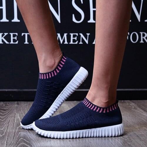 2021 Summer Women Shoes Knitting Sock Womens Sneakers Slip On Shoes Lightweight Flat Womens sports shoes Plus Size Loafers