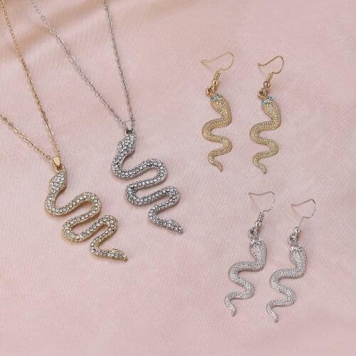 New Long Punk Styles Gold Color Crystals Snake Necklace for Women Party Retro Hip Hop Street Punk Jewelry Girl Gifts