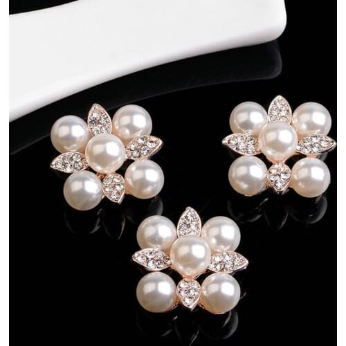 5 pcs/lot Alloy Rhinestone Pearl Buttons Girl Hair Wedding Invitation Card Decorative Buttons Dress Crafts Jewelry Accessories