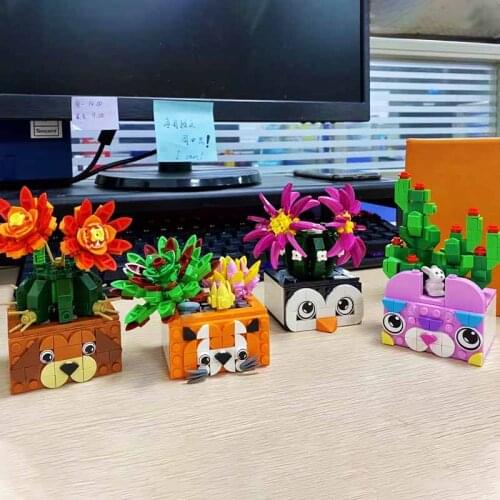 Cute Animal Flower Plant Building Blocks Mini Potted Succulent Plants Cactus Bouquet Model Bricks Toys Kids Gifts Home Decor