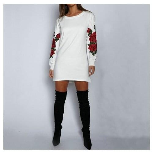 Ladies 3D Three-Dimensional Flower Embroidery Decoration Casual Round Neck Long Sleeve WomenS Tops For Women