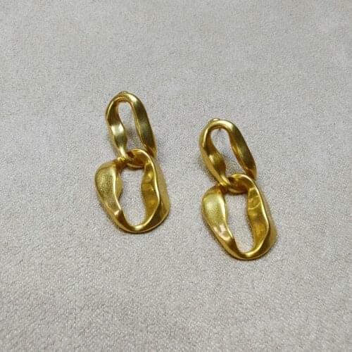 European and American French niche simple cold brass gilded irregular chain buckle earring earring earrings female