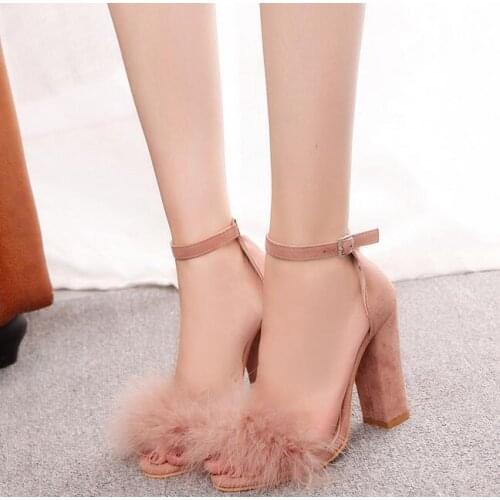 2019 new Ankle Strap High Heels Faux Fluffy Rabbit Fur Women Sandals Thick High Heel Party Wedding Summer Lady Shoes