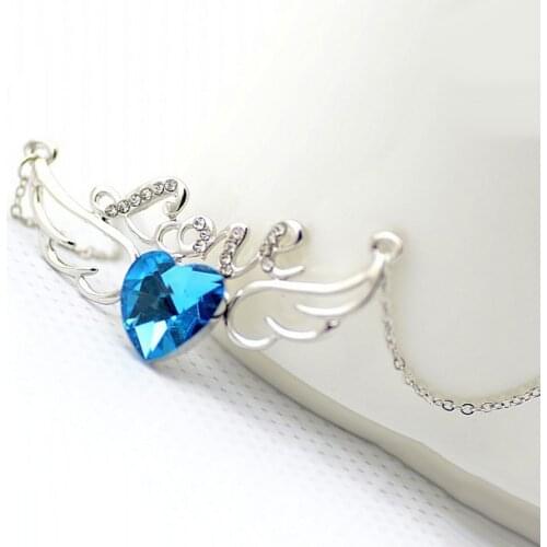 Flash Rhinestone Crystal Necklace Angel Wings Love Heart Pendant Women Girls Ladies Elegant Silver Color Chain Jewelry Necklaces