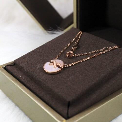 Statement jewelry round necklace natural fritillary S925 sterling silver cross pendant necklace for women party jewelry