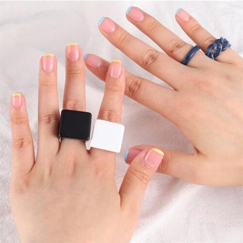 Brown Wide Side Narrow Side Resin Winding Ring Acrylic Black White Irregular Square Ring Jewelry for Friends Party Travel Gifts