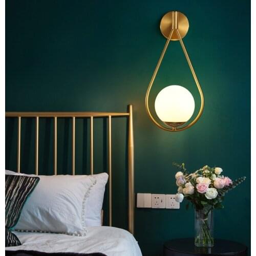 Nordic personality creative living room metal wall lamp fashion modern minimalist model bedside glass wall lamp bedroom ZM1104