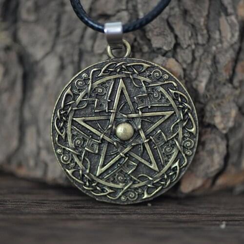 LANGHONG 10pcs Five-pointed star Necklace Celtics Knot Necklace For Men Talisman Jewelry