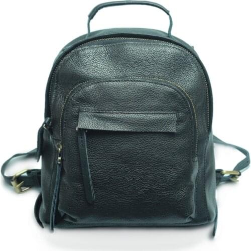 2019 New spring and summer luxury leisure retro style women backpack bag genuine leather casual