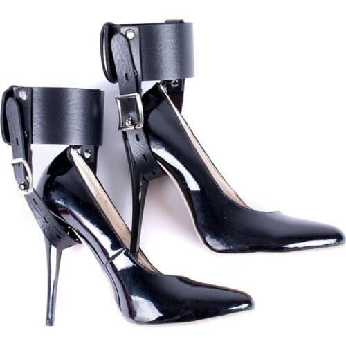 Leather High Heels Strap Exotic Toys Sex Game Fixed Ankle and Shoes with Lock Bdsm Sex for Woman Erotic Restraint Bondage Belt