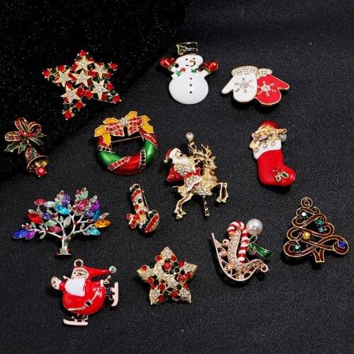 Fashion Christmas Brooches Santa Claus Hat gloves Bells Socks Snowfake Rhinestone Suit Metal Pins Badges Brooch New Year Gifts
