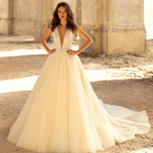 2021 Summer Beach Wedding Dresses for Women Deep V Neck Appliqued A Line Boho Bridal Gowns Beaded Bride Vestidos De Novia