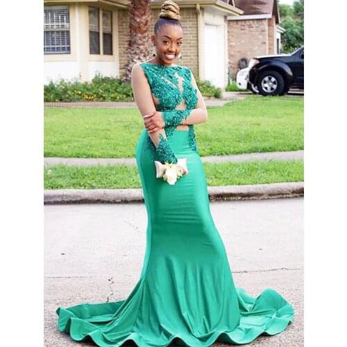 Green Mermaid / Trumpet Party Dresses Jewel Sweep/Brush Evening Dresses Applique Beading long-sleeved Exquisite Party Gowns