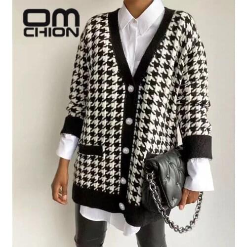 OMCHION V Neck Women Button Black Houndstooth Cardigan 2021 Long Sleeve Sweater Autumn Winter Knitted Loose Oversized Jumper