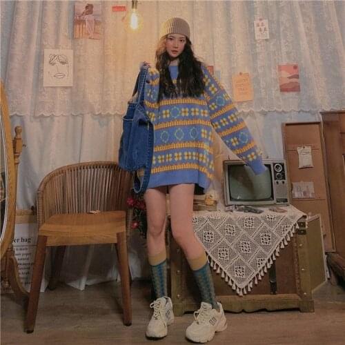 2020 autumn and winter new lazy style Japanese loose long-sleeved vintage oversized sweater women wild striped knitted top