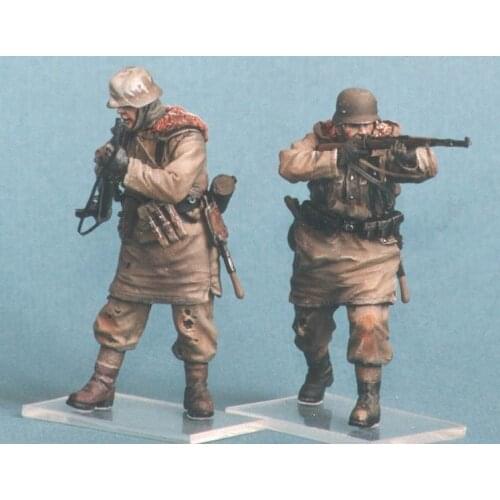 1:35 Scale Die-cast Resin World War II German Tank Soldiers 2 Character Scenes Need To Be Assembled And Colored By Themselves