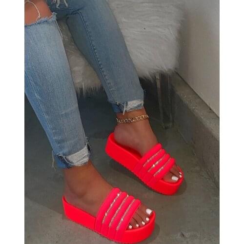 Summer New Women Sandals Comfortable Flat Thick Bottom Open Toe Womens Slippers Bling Rhinestone Female Shoes Plus Size 35-43