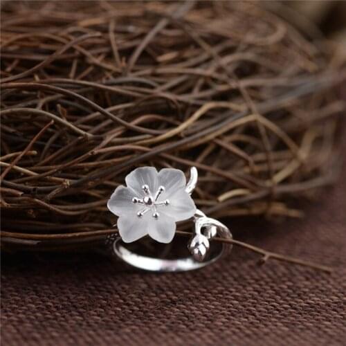 BESTLYBUY 925 Sterling-silver-jewelry White Crystal Flowers Open Rings For Women High Quality Fashion Style Lady Accessories