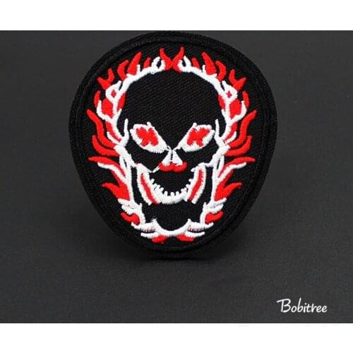 2020 New Motif Red Flame Black Skull Embroidered Patches Badge for Clothes iron on Sewing Applique Decoration