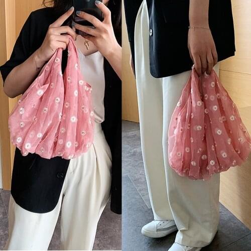Korean Version of the Cute Little Daisy Handbag Simple Small Fresh Mesh Hand Bag Net Double-layer Embroidery Canvas Tote Bags